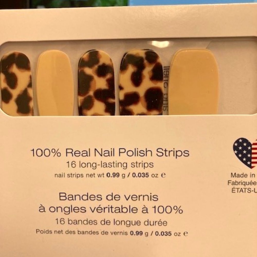 Show and Shell nail strips